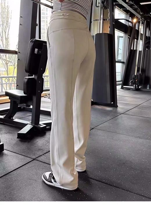 lu家王牌神裤！原价1080元！softstreme最火最难买的款了，新增米白色❗️原版面料质感绝了！超级无敌显瘦显腿长，穿上就爱了，修饰腿型第一名🥇 商品图13