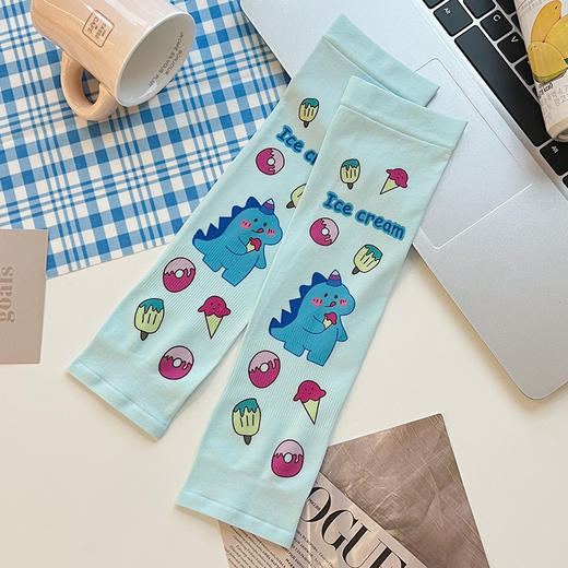 【触肤凉感，冰冰凉一整天！】宝宝手袖女款宽松护手臂袖套冰丝袖套，儿童防晒冰袖男女童夏天薄款，冷光科技持久防晒不闷热-lm！ 商品图14