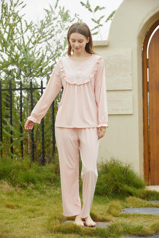 【79元限时秒杀】【秀黛】女圆领花边针织长袖套装女士长袖长裤睡衣L1551006T【门店同款】 商品图0