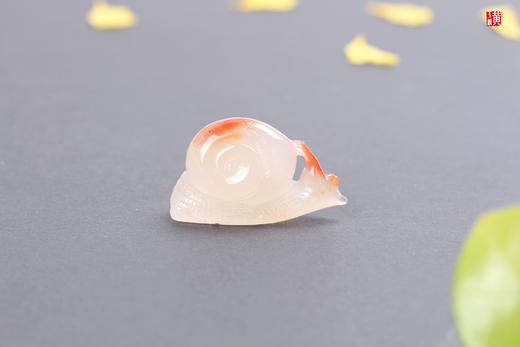 南红冰飘【蜗牛】吊坠 配精美挂绳 商品图0