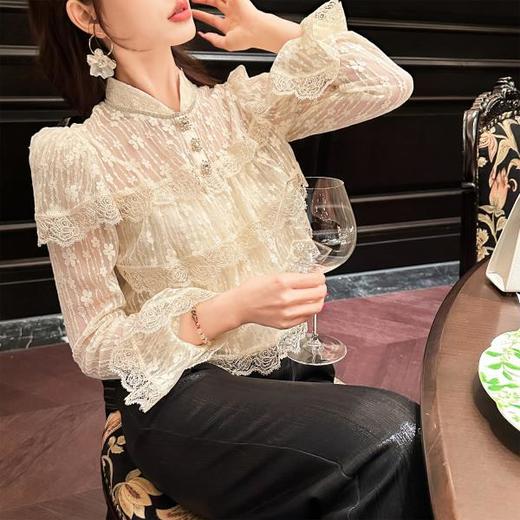 【孤品样衣，不退不换】  【花想娇容】时尚轻奢百搭蕾丝法式千金气质早春衬衫女 商品图2