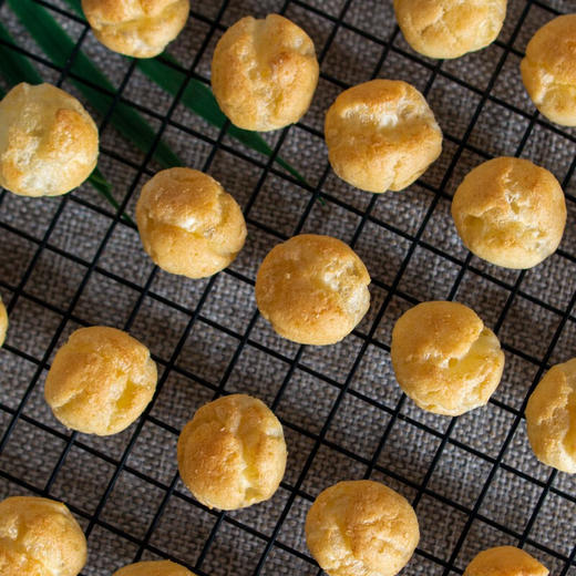 韩国进口海太蛋黄奶油味夹心泡芙球46g 商品图2