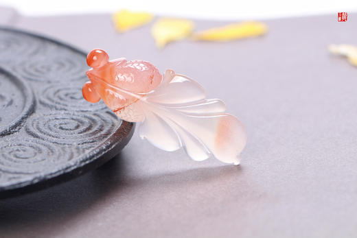 南红冰飘金鱼【吉庆有余】吊坠 配精美挂绳 商品图2