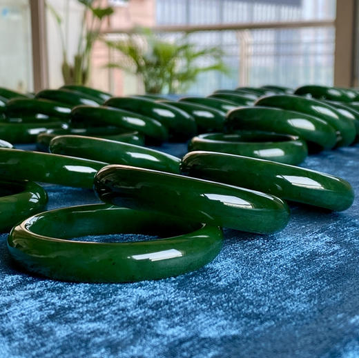 和田玉（碧玉）手镯-平安镯（手镯圈口请备注留言） 商品图1