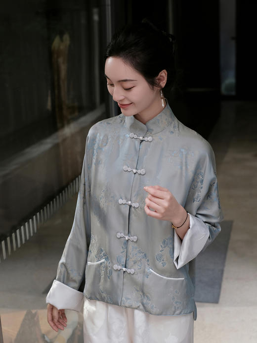 瑕疵| 盛唐牡丹 |桃之夭夭蓝灰色真丝双面穿外套(不夹棉) [特价品] 商品图4