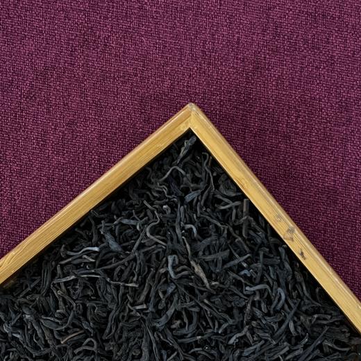 懂茶帝六堡茶韦洁群-2013年经典槟榔香100g 商品图1