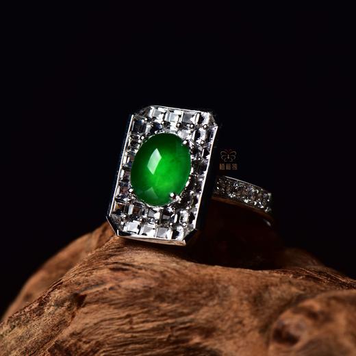 【方与圆】时尚翡翠蛋面戒-JZ12308001 商品图3