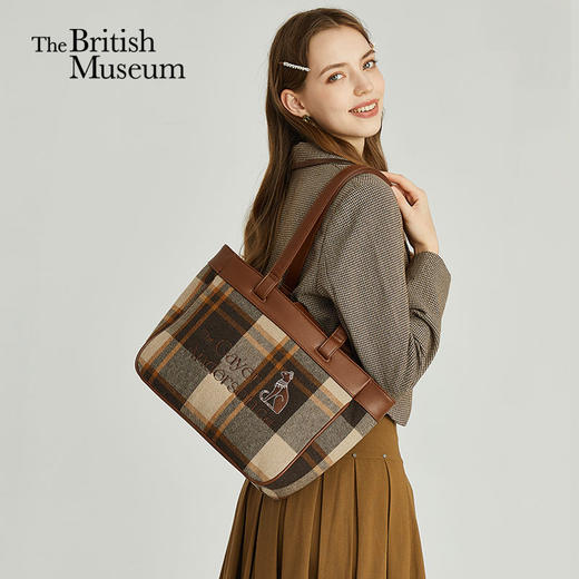 大英博物馆 盖亚·安德森猫系列 格纹休闲通勤大容量单肩包通勤包 商品图0