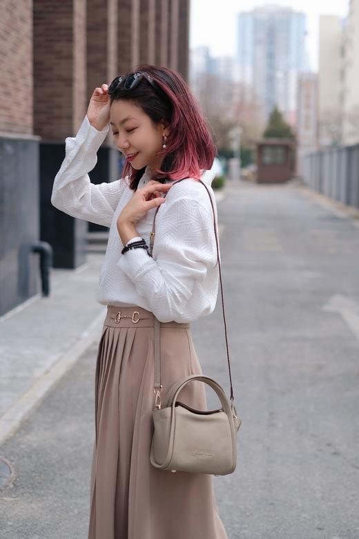 小托特包 | VINEY含牛皮斜挎菜篮子水桶轻奢大容量手提小包V90627 商品图2