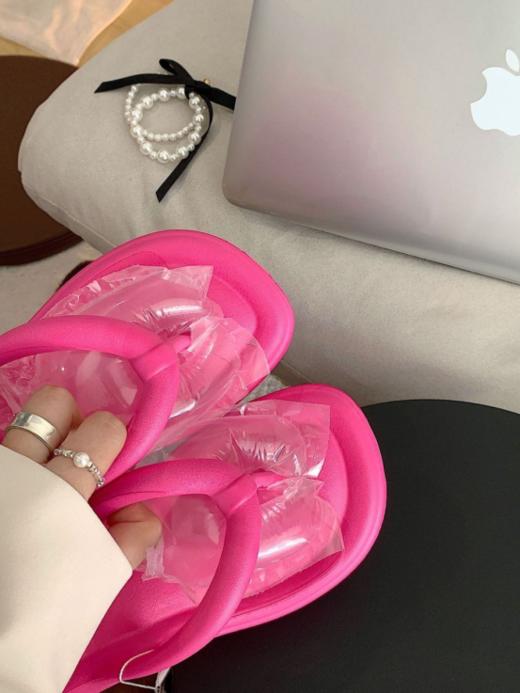 🔔赵露思同款🔸正品Mu&Cu 芭比厚底沙滩人字拖 6CM增高+无敌踩屎脚感 夏天出游，拍出美美大长腿的完美单品 ♦️独家上新✨假1⃣️罚🔟 商品图4