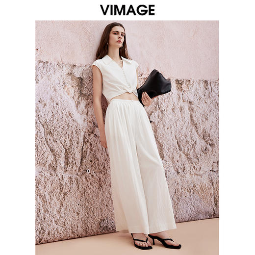 VIMAGE纬漫纪夏季新款扭结设计气质高级感显瘦上衣V2113734 商品图1