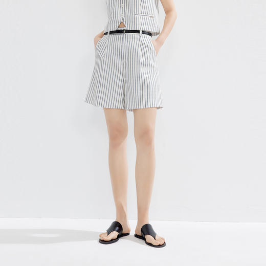 【严选】伊芙丽条纹褶裥宽松西装短裤1F3951132 商品图0