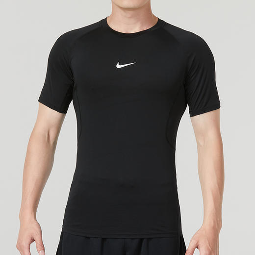 Nike/耐克男子新款健身小勾印花透气短袖运动T恤FB7933-010 商品图0