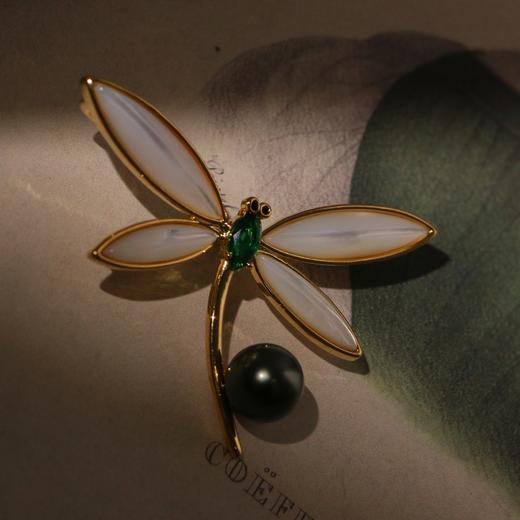 甄珠贝 天然贝壳蜻蜓胸针 大溪地黑珍珠 8-9mm 商品图2