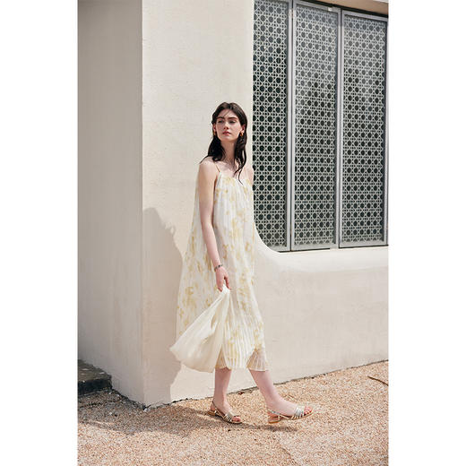 HeyDress蝴蝶晕染吊带裙女夏季法式收腰连衣裙慵懒感浪漫度假裙子 商品图0