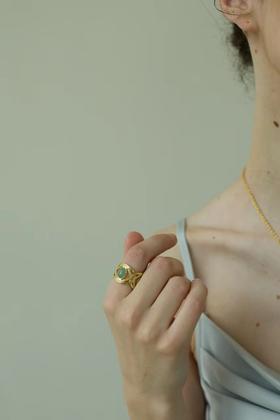 SOL DE VERANO 红墙系列亚马逊石宽戒指