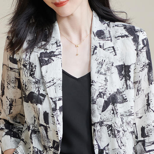 米思阳2025夏季新款水墨国风天丝西装设计感原创印花宽松上衣1005 商品图4