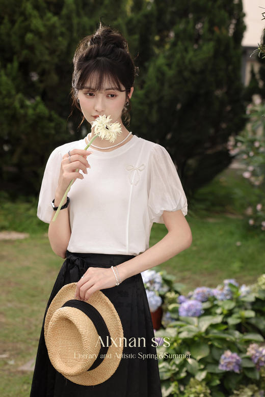 鹿向南「恋诗日志」白色圆领T恤女2024夏季新款显瘦基础体恤上衣L35915 商品图5