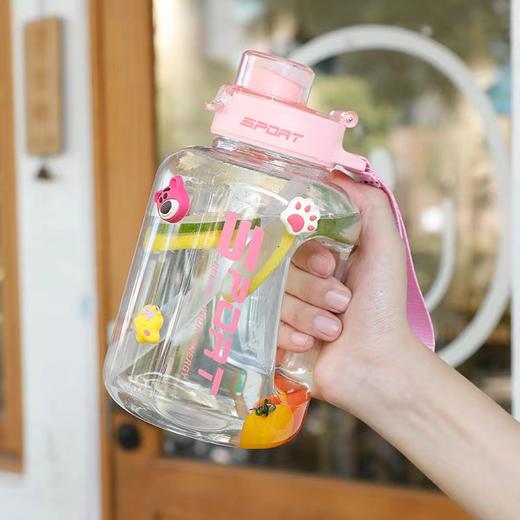 【明星同款！耐高温食品级】新款大容量吨吨桶健身运动水壶，便携防摔耐高温吸管塑料太空杯，运动新选择 燃运动 畅补水杯-lm！-ry 商品图4