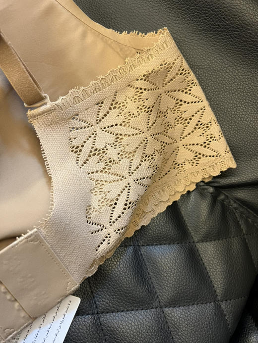 410-3 LP蕾丝无痕聚拢文胸 黑色 珍珠白 裸肤色 奶咖色 商品图11