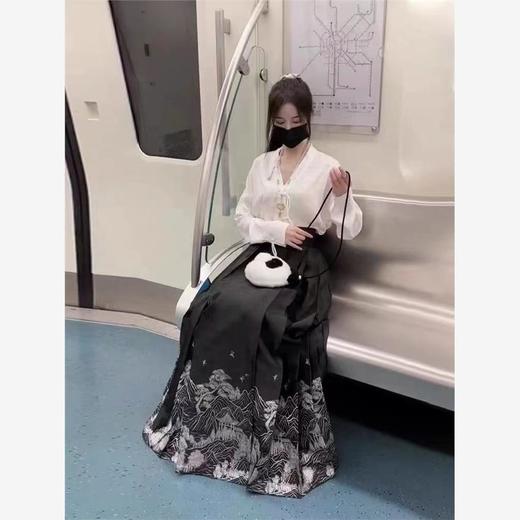 【新中式国风爆款马面裙】24新款马面裙全套新中式国风马面裙改良汉服休闲纯色衬衫套装女装-FSXPDC0401 商品图1