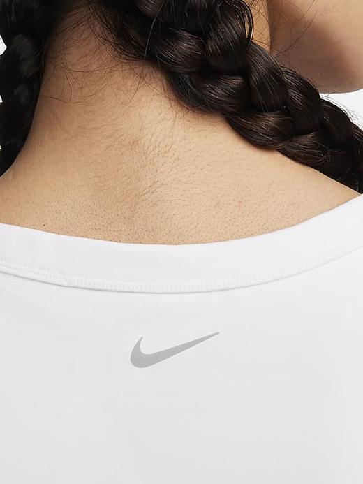 【小码特惠】Nike/耐克ONE DRI-FIT女子上衣速干短袖短款针织衫运动T恤FN2805-100 商品图3