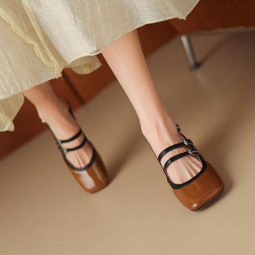 阿么手工女鞋2025新款法式复古粗跟凉鞋女夏外穿不掉跟百搭4.5CM 商品图3