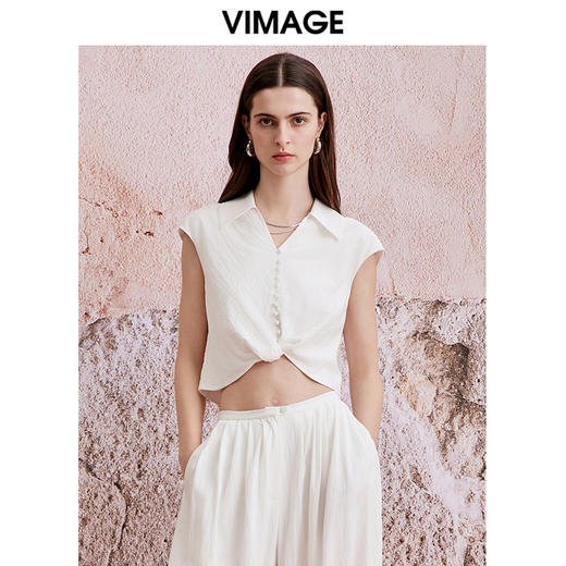 VIMAGE纬漫纪夏季新款扭结设计气质高级感显瘦上衣V2113734 商品图3