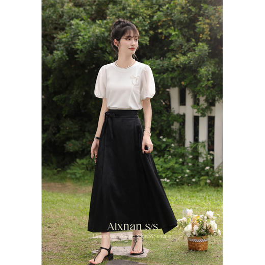 鹿向南「恋诗日志」白色圆领T恤女2024夏季新款显瘦基础体恤上衣L35915 商品图1