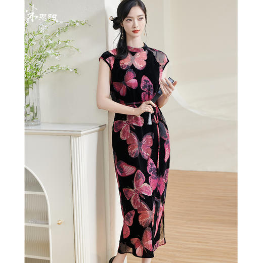 剩S/M/L/XL 米思阳2025夏季新款国风优雅气质连衣裙丝绒立领修身包臀裙女1485 商品图0