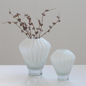 现代简约白瓷灯笼玻璃花瓶插花摆件家居样板房软装插花工艺设计