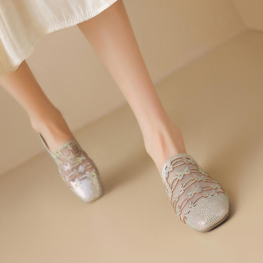 品质好货 | Safiya/索菲娅2024夏季外穿穆勒鞋透气时尚半拖 SF42110701 商品图2