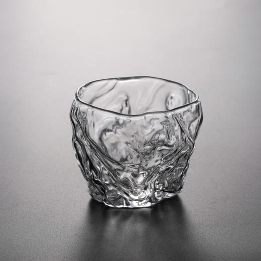 益思泉丨树墩 公道杯/品茗杯 高硼硅玻璃 锤纹透明玻璃 茶杯 茶海 主人杯 玻璃茶杯 100ml 商品图3