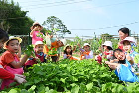 五一“寻书香 拾野趣” 活动