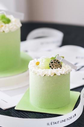 Mini龙井玫珑蜜瓜蛋糕（水果水分重，易坍塌）