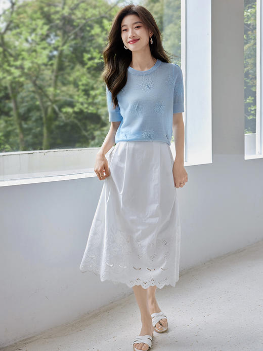 【专属特价】熙世界28支冰丝薄款针织衫设计感钉珠枫叶提花上衣2025夏季新款 商品图2