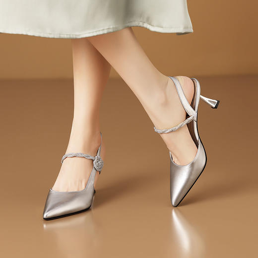 【预售5天】优雅百搭，舒适包头尖头真皮高跟凉鞋HY&H3387 商品图6