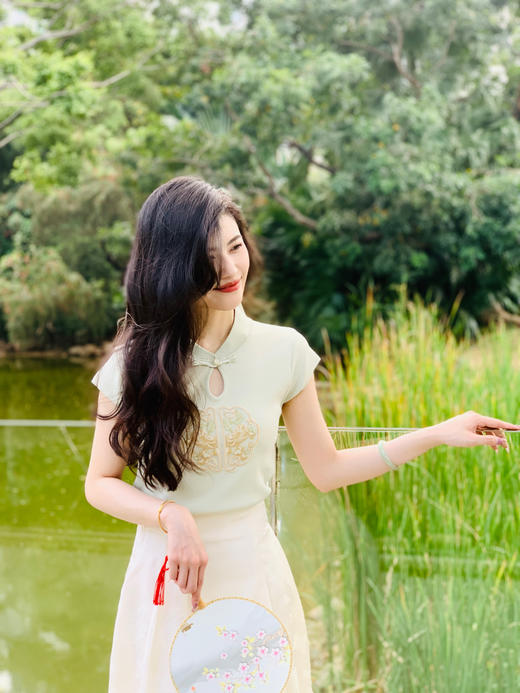 【百图lulu定制】【清冷系半身裙】浮雕暗纹 清冷系 高腰 国风半身裙 商品图3