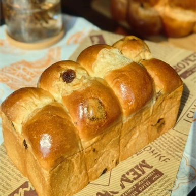 【茶馆茶点】葡萄干手撕面包丨经典风味 香醇松软  排单现做现发（满90元包邮）