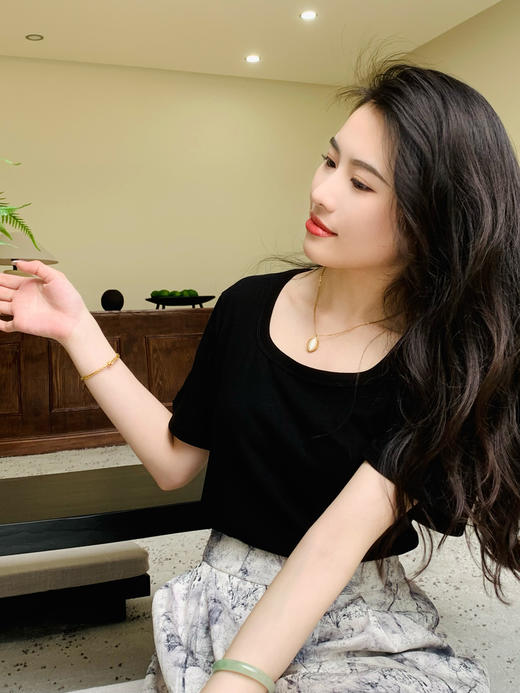 【百图lulu定制】【面膜方领T】 面膜质感  Q弹 柔软舒适 短袖 H版型 正肩短袖T恤 商品图4