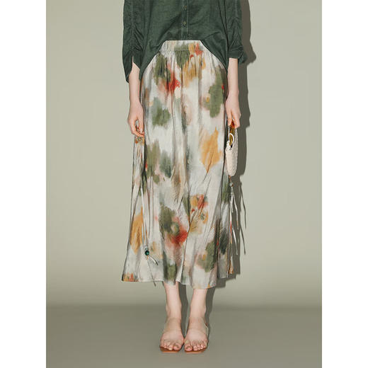 COCOBELLA国风晕染印花半身裙新中式串珠飘带大摆长裙HS7019 商品图3