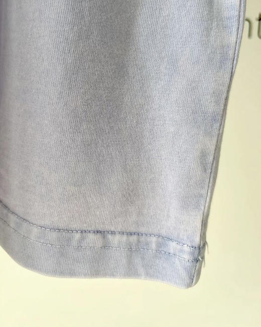 现货  THS 4.13-无 大王家 女士 侧边字母wang印花T恤 常规款做旧水洗T恤 2色 BH2496 商品图12