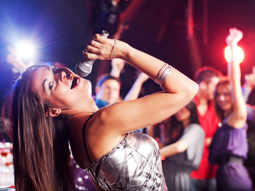 美好时光 KTV（碾子沟店）：【日场小包】 3 小时欢唱