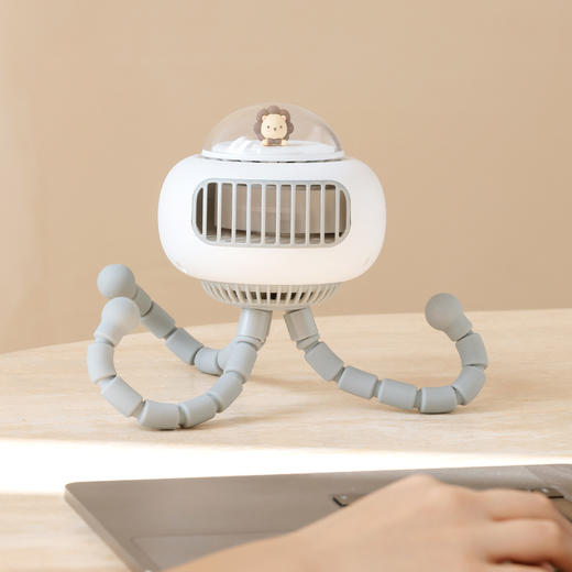 【溜娃！防夹手专用电风扇】婴儿车小风扇八爪鱼，无叶可摇头宝宝bb手推车电扇，儿童静音充电水母随身便携式-QA 商品图3