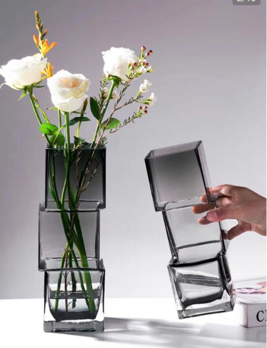 轻奢高档不规则花瓶--0927错位方块 商品图1