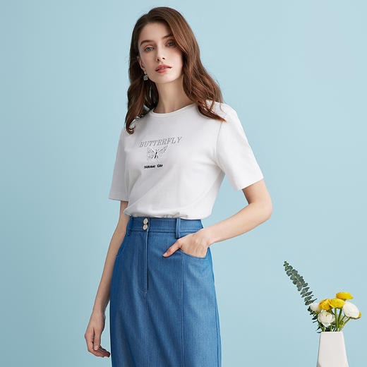 EITIE爱特爱夏季新款时尚休闲百搭舒适简约印花T恤上衣女B2402308 商品图1