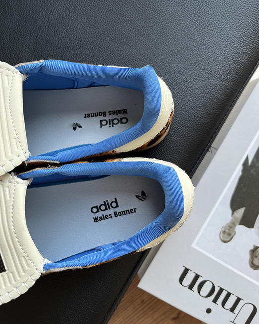 现货 THS 4.13-无 阿迪家 情侣款 好看好穿好搭配联名板鞋 4色 QZ083 商品图12