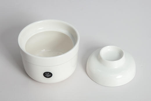 【2000积分+0.1元兑换】燕窝炖盅 商品图1