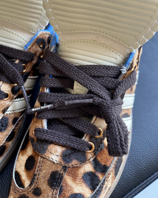 现货 THS 4.13-无 阿迪家 情侣款 好看好穿好搭配联名板鞋 4色 QZ083 商品图9