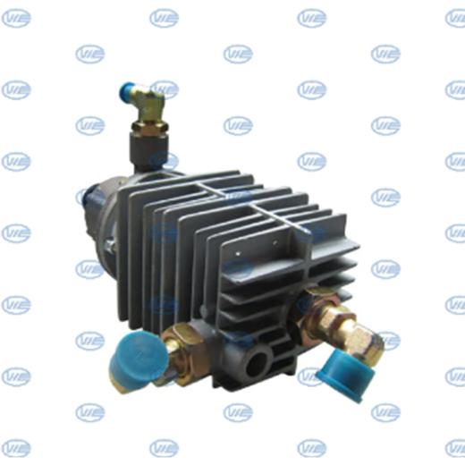 冷凝器油水分离器解放专用3511020-D480A万安包邮 商品图1